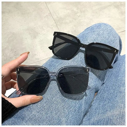 Square Sunglasses Women Designer Luxury Cat Eye Sun Glasses Female Classic Vintage Eyewear UV400 Outdoor Holiday Glasses